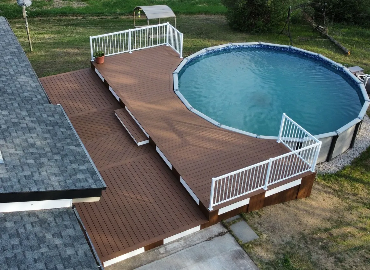 Fiberon wraparound pool deck with herringbone inlay